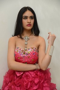 Simran Kapoor Photos